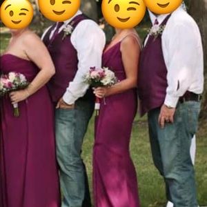 Davids bridal full length dress size 8 in sangria